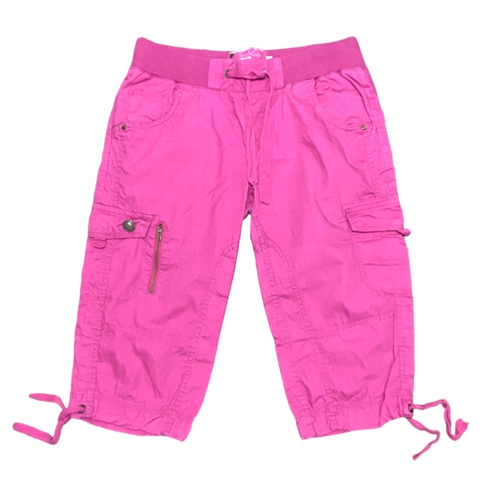 adorable 2000s hot pink capris